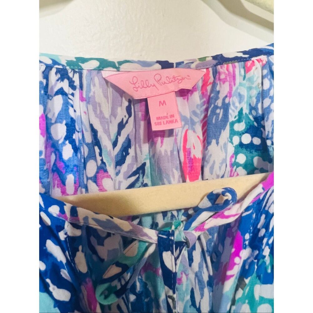 Lilly Pulitzer Willa Top in Quill Out Blue Multi Tropical Print Sz Medium 100% R - Picture 5 of 9